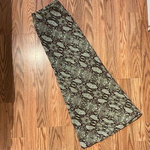 Fashion Nova Midi Skirt